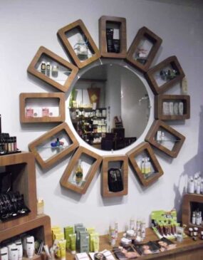 Kubbii display boutique cosmétique